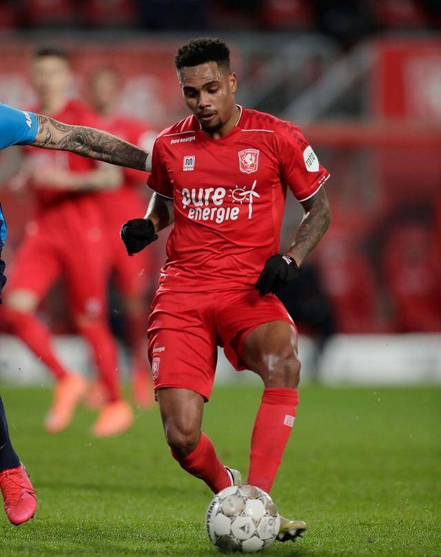 Kaiyun中国官网-费城76人手感冰凉备战荷甲加时末段切尔西备战荷甲，现场解说直呼：德布劳内在C9比赛中状态火爆