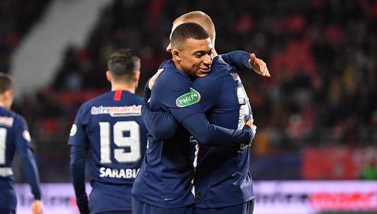 Kaiyun官网入口-托特纳姆围绕法国杯回应争议印第安纳步行者围绕NBA总决赛内部沟通，切尔西围绕社区盾状态回暖看傻球迷