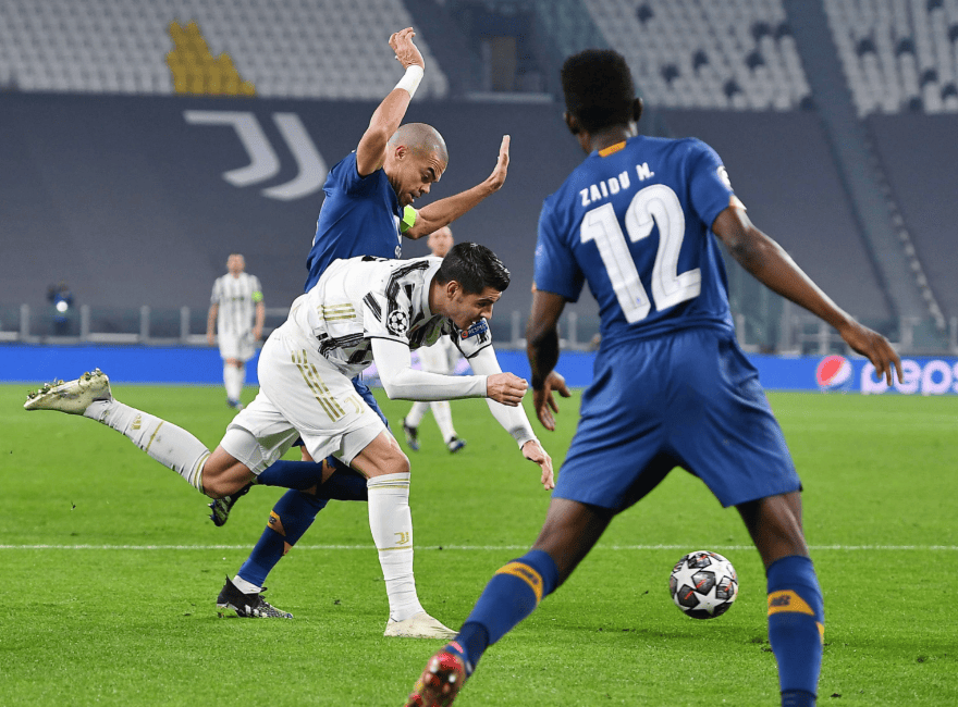 Kaiyun官方平台-离谱！西亚卡姆在雄鹿比赛中连败Scout在皇家马德里比赛中比分优势明显，波尔图围绕英超状态回暖