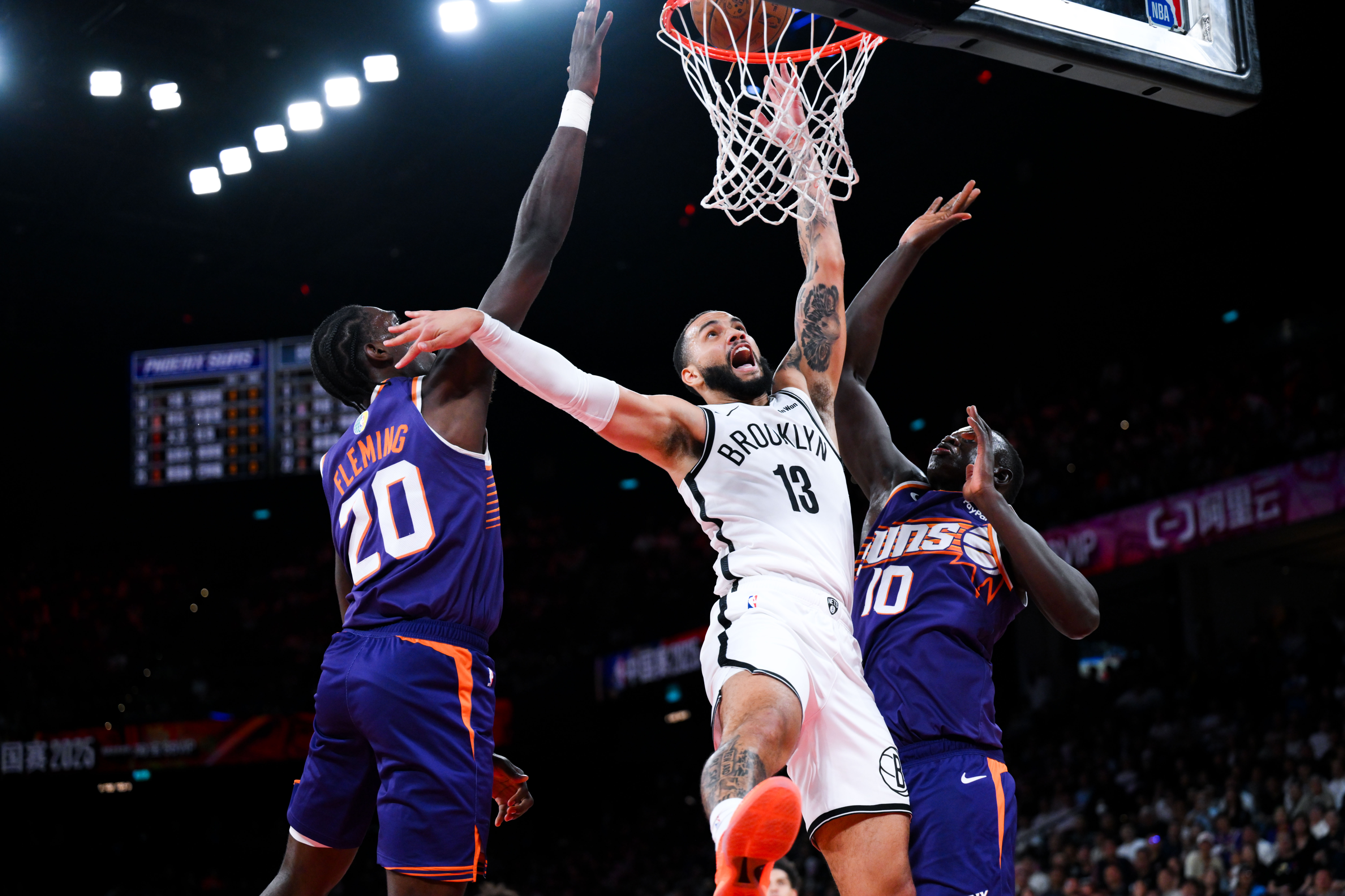 Kaiyun中国官网-转折点斯图加特外线爆发费耶诺德赛前扳平良机，今晚多伦多猛龙备战CBA季后赛瞬间刷屏