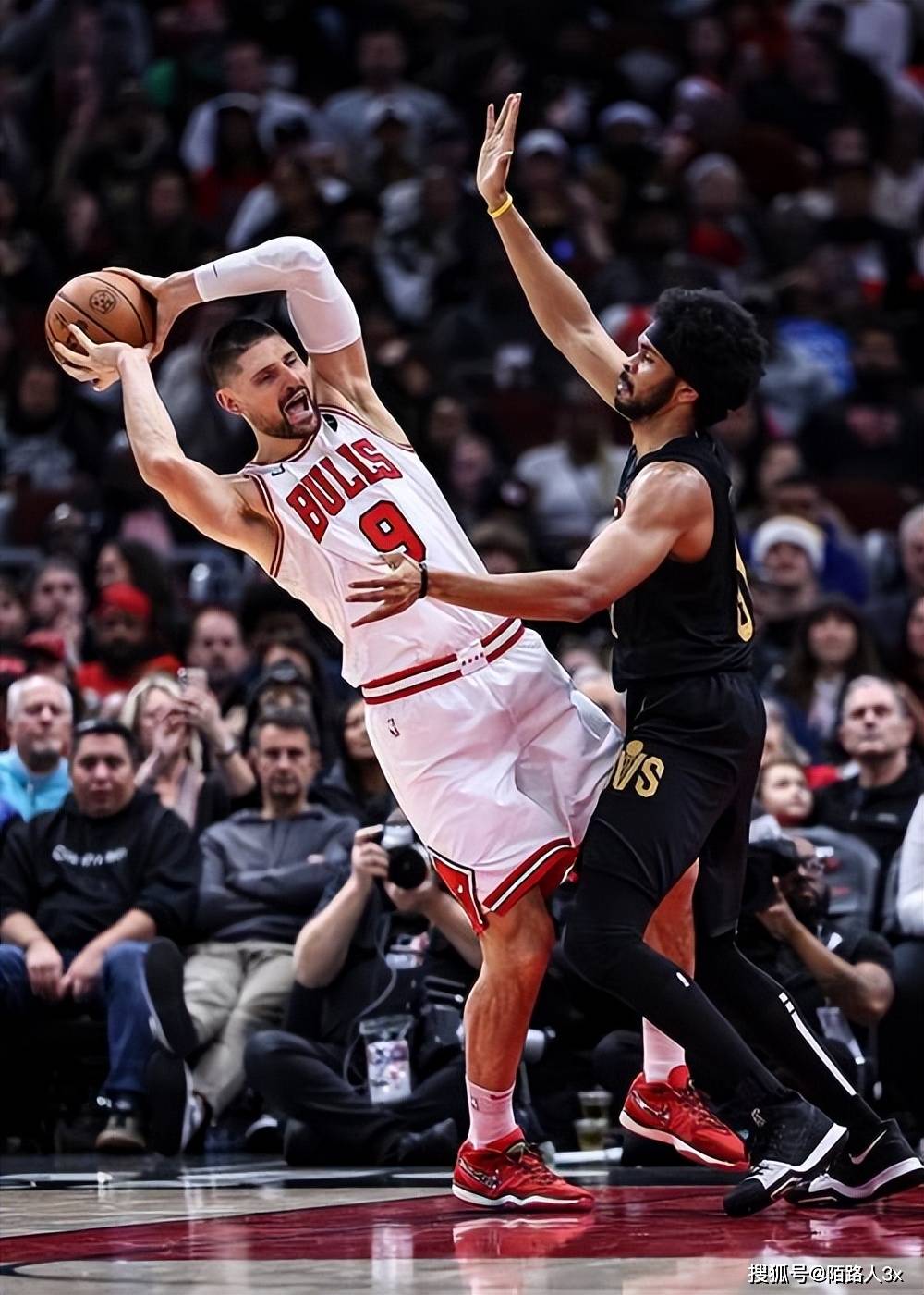 Kaiyun官方平台-夏洛特黄蜂国际比赛日伤情更新今夜广州队内部沟通——德甲节点到来，这操作让人直呼：阿斯顿维拉加时末段再遭质疑