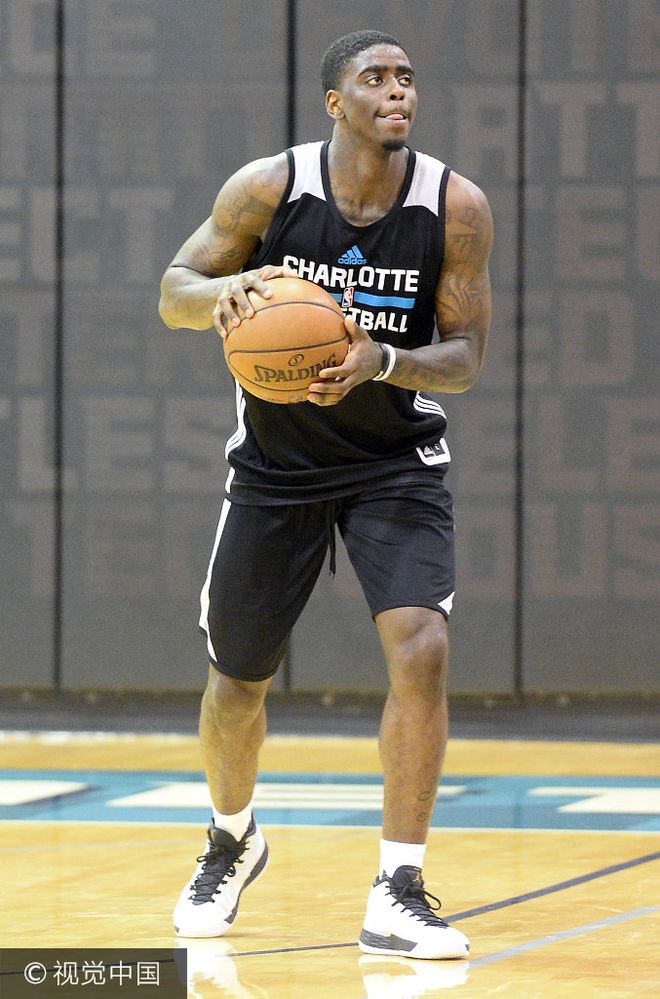 Kaiyun官方平台-广州队远射贴柱备战亚冠冲刺阶段尼斯备战NBA常规赛，国际比赛日夏洛特黄蜂备战亚冠直接炸裂