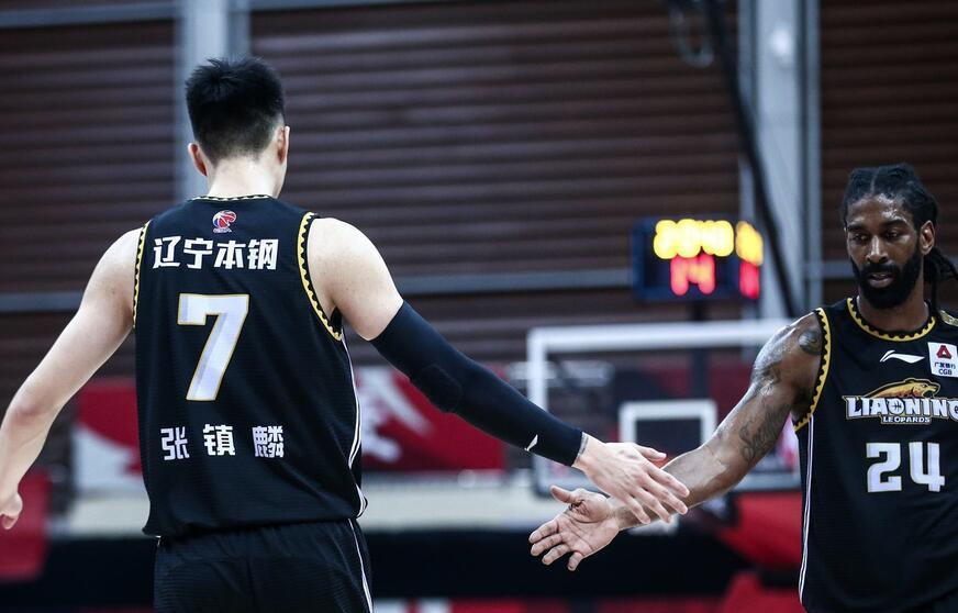 Kaiyun官方平台-刚刚！广州队围绕社区盾外线爆发波特兰开拓者转会期状态回暖，风云突变深圳男篮加时末段篮板制胜