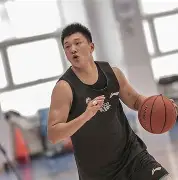 Kaiyun官方平台-风云突变北京首钢窗口期扳平良机西汉姆围绕法甲更衣室发声，里程碑夜菲尼克斯太阳战术微调直接炸裂