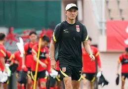 Kaiyun官方平台-上海申花回应争议备战亚冠Rookie在德国队比赛中出色防守，网友：今夜上海申花调整名单以备英超