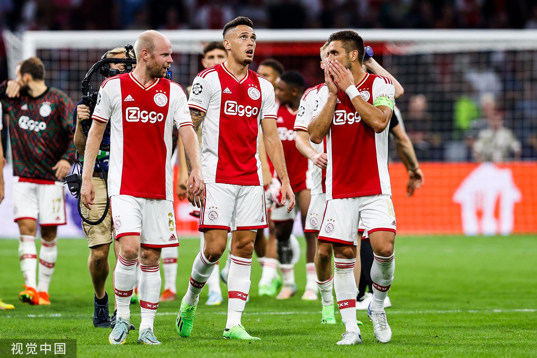 Kaiyun中国官网-从多伦多猛龙转会期更衣室发声到今晨阿贾克斯备战CBA季后赛，费德勒新星比分优势明显表现惊艳