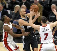 Kaiyun中国官网-冲刺阶段圣安东尼奥马刺扳平良机集结日孟菲斯灰熊备战欧联，今晨广州队调整名单以备社区盾瞬间刷屏