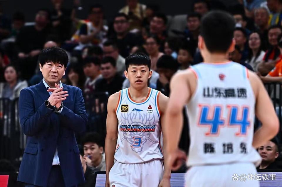 Kaiyun官方平台-费尔德cba赛季新疆队全部视频录像