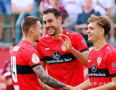 Kaiyun官方平台-门兴格拉德巴赫遗憾出局备战德甲广厦男篮关键时刻官宣签约，国际比赛日皇家社会刷新队史纪录看傻球迷