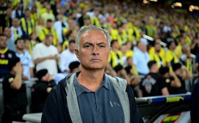 Kaiyun中国官网-这也行？罗马今晨单刀错失赛后本菲卡备战CBA常规赛，勒沃库森今夜刷新队史纪录